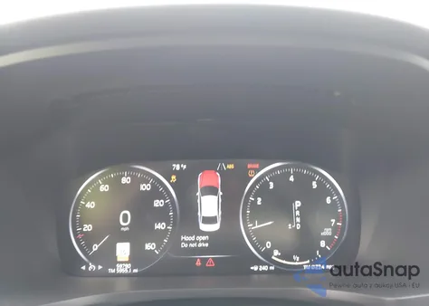 2021 Volvo S60 T5 Momentum z USA, uszkodzony, nr VIN 7JR102FK5MG091631